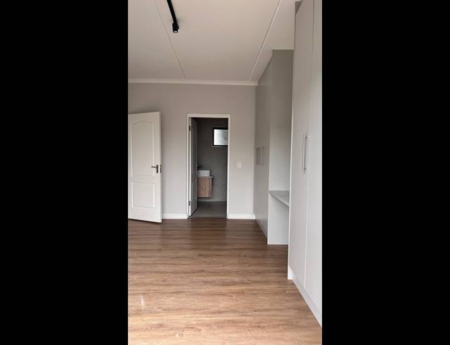 3 BEDROOM APARTMENT TO LET IN SANDOWN
